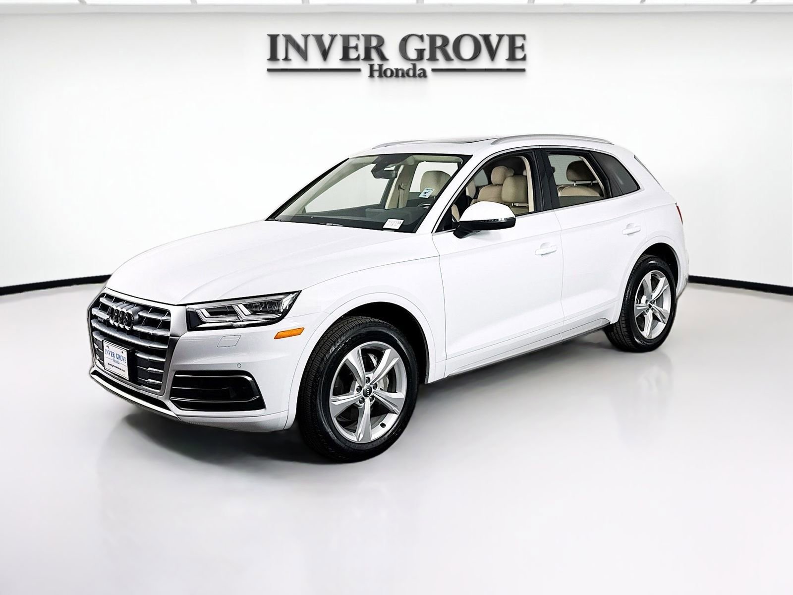 Used 2020 Audi Q5 2.0T Premium Plus AWD/4WD image 1