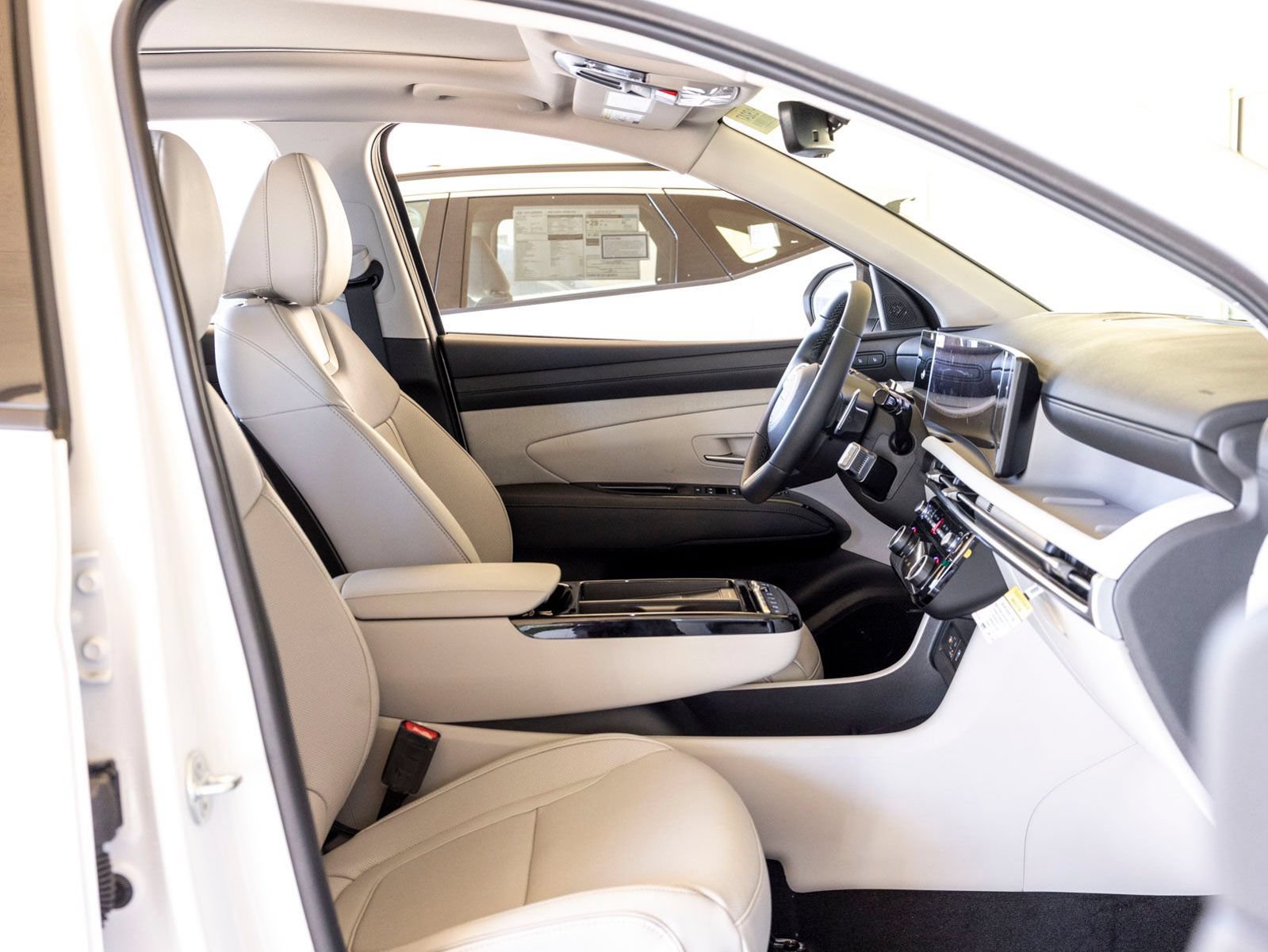 New 2025 Hyundai Tucson Limited AWD/4WD image 26