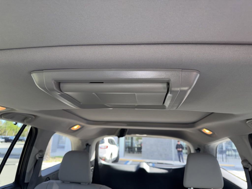 Used 2017 Honda Pilot Elite image 9