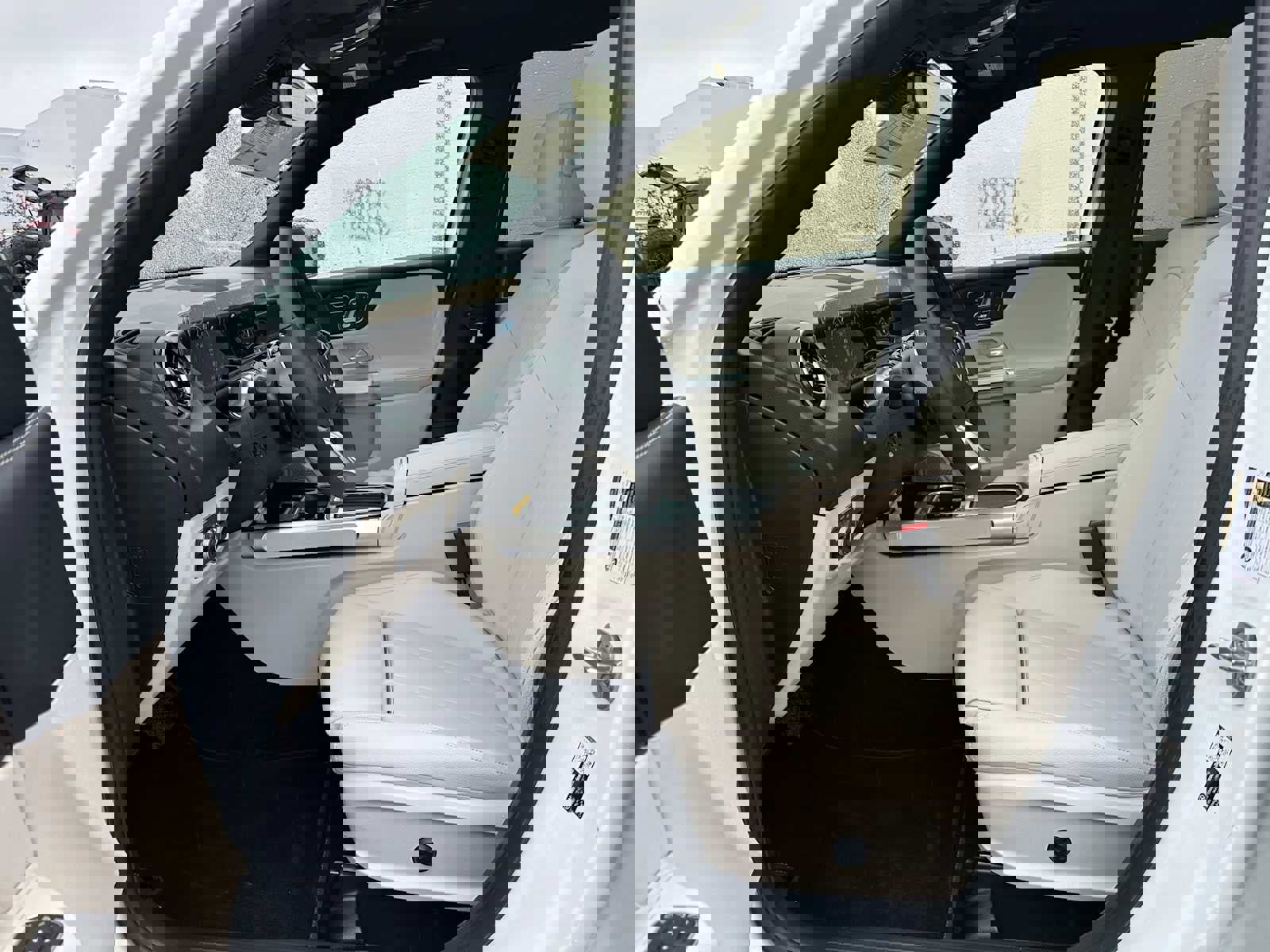 Used 2026 Mercedes-Benz GLB 250 4MATIC image 20