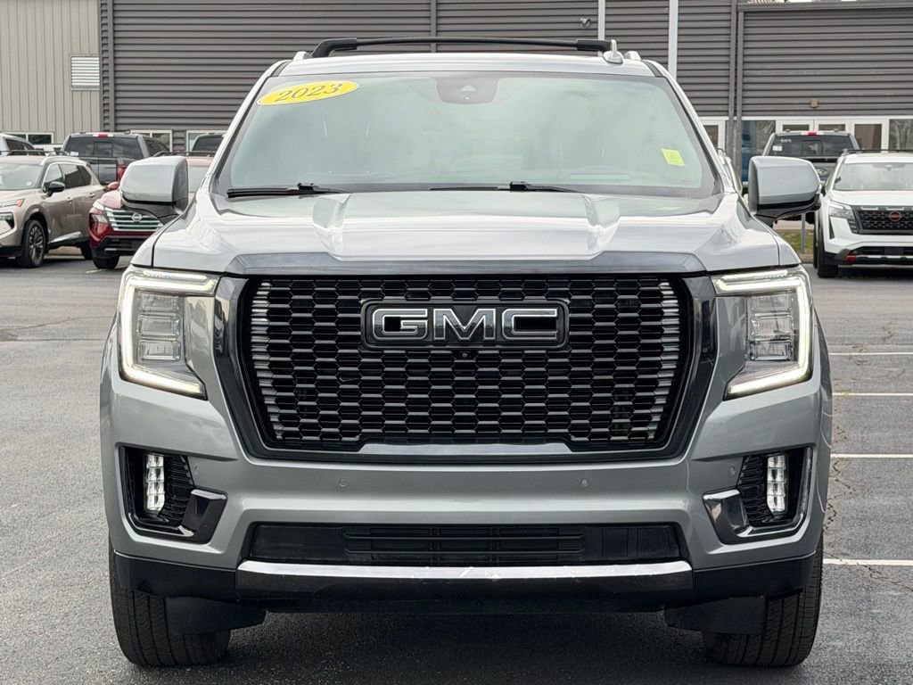 Used 2023 GMC Yukon XL Denali Ultimate image 10