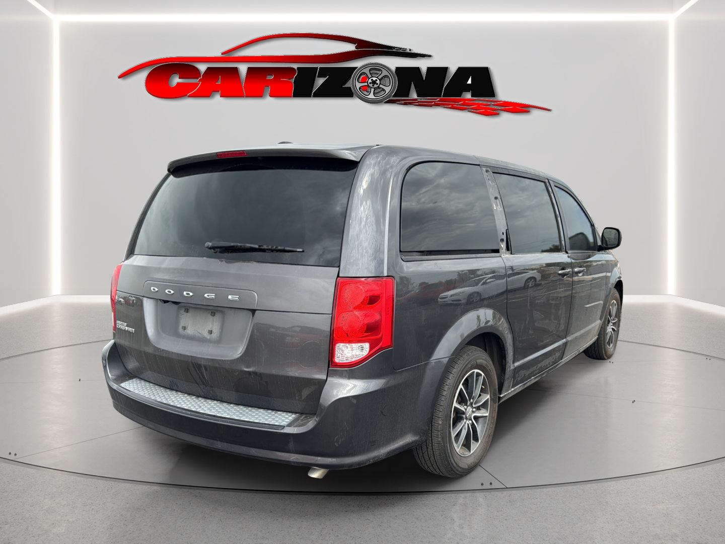 Used 2018 Dodge Grand Caravan SE FWD image 6
