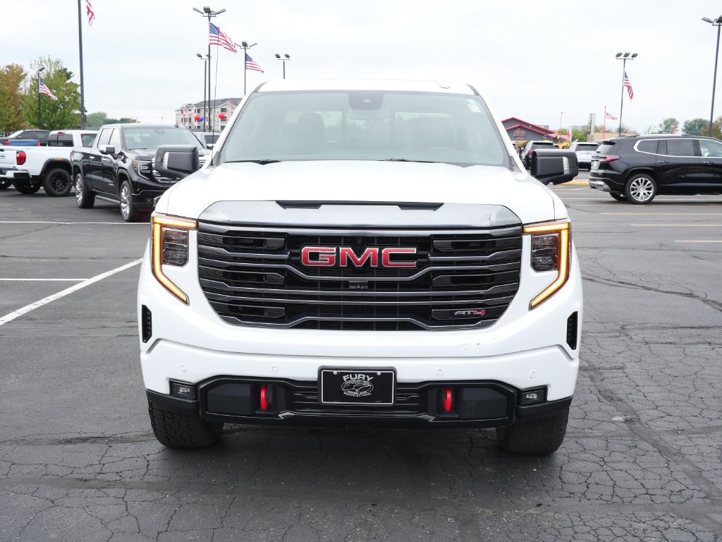 Certified 2024 GMC Sierra 1500 AT4 w/ AT4 Preferred Package AWD/4WD image 8