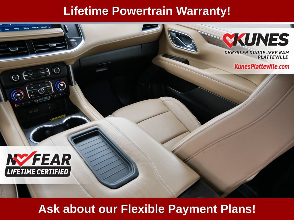 Used 2023 Chevrolet Suburban Premier AWD/4WD image 23