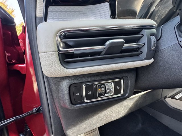 New 2026 Lincoln Corsair Premiere image 22