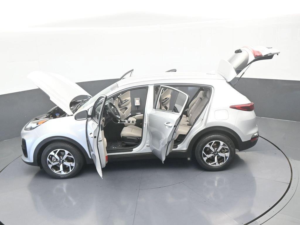 Used 2022 Kia Sportage LX image 29