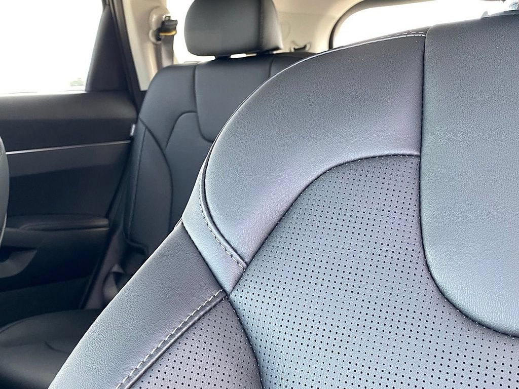 New 2026 Kia Sorento EX w/ EX Premium Package FWD image 12