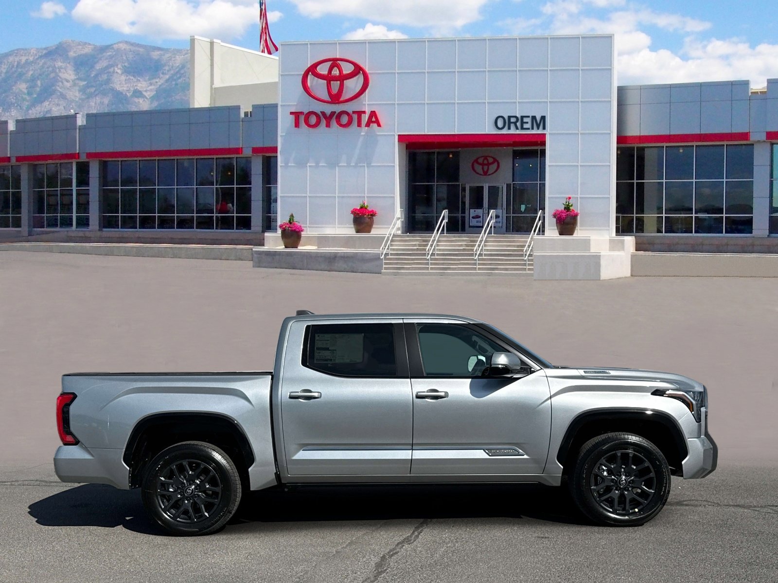 New 2026 Toyota Tundra Platinum w/ Tow Tech Package image 3
