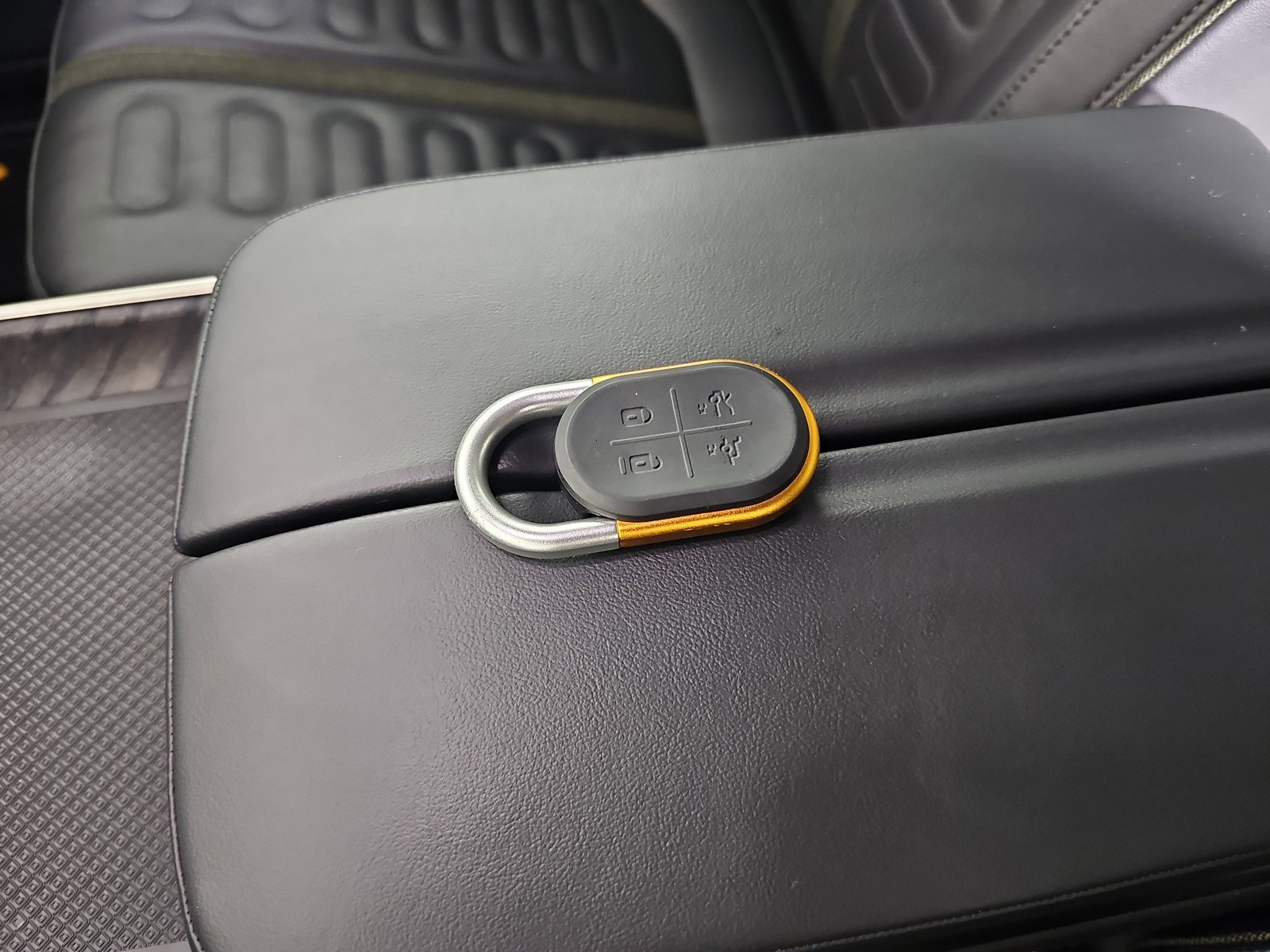 Used 2022 Rivian R1T Launch Edition image 29