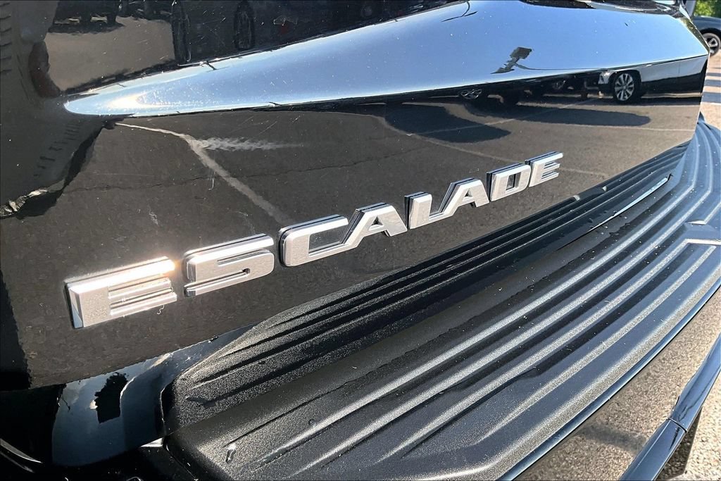 Used 2023 Cadillac Escalade ESV Premium Luxury AWD/4WD image 34