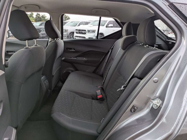 Used 2023 Nissan Kicks SV FWD image 14