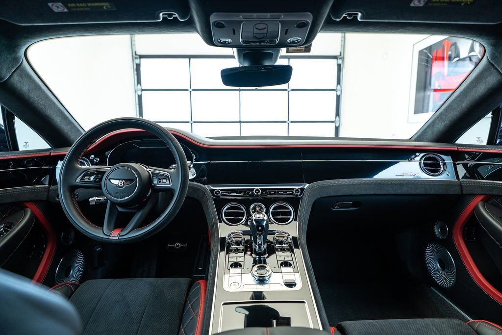 Used 2022 Bentley Continental GT Speed image 33