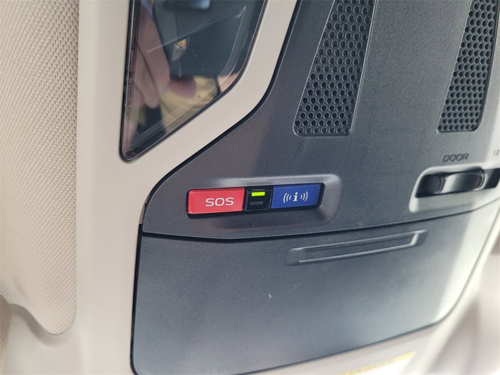 Used 2022 Subaru Outback Premium image 33