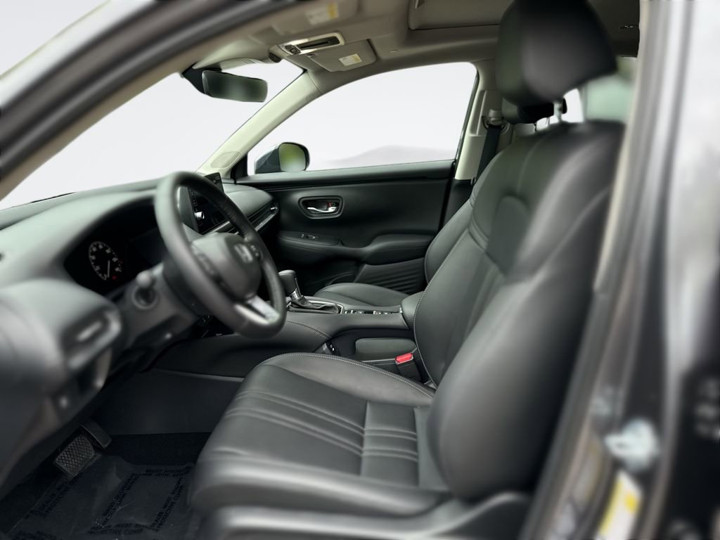 Used 2026 Honda HR-V EX-L image 13