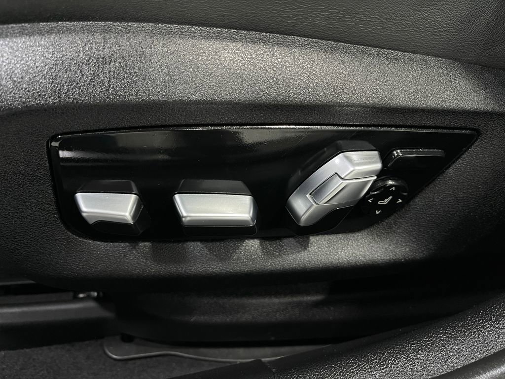 Used 2021 BMW M5 w/ Executive Package image 19