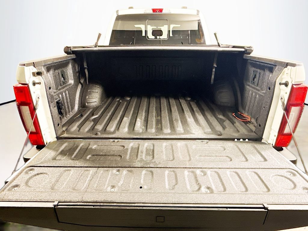 Used 2021 Ford F250 Platinum image 28