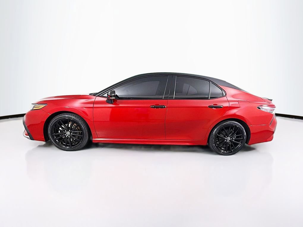 Used 2023 Toyota Camry XSE FWD image 6