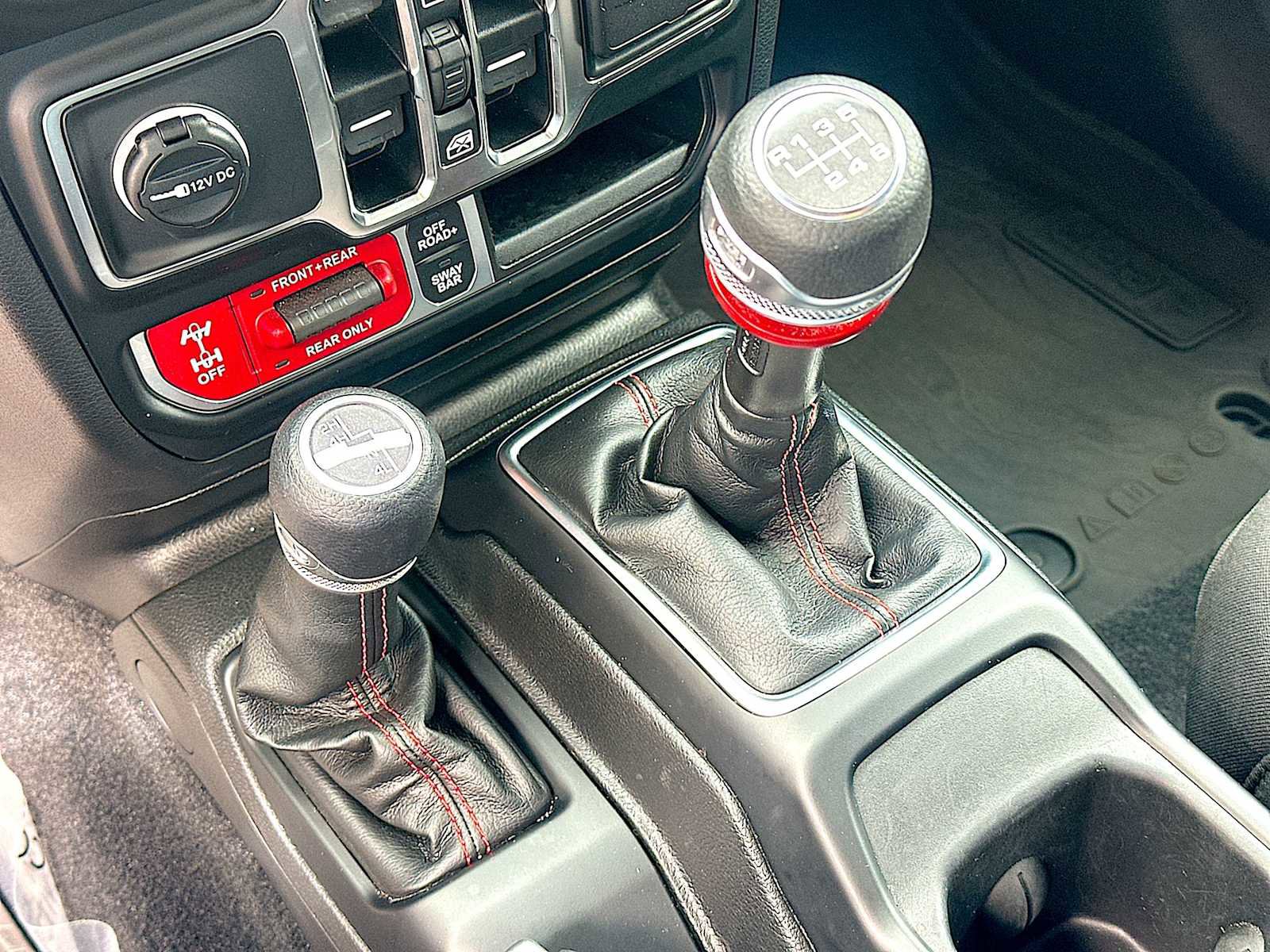 Used 2023 Jeep Wrangler Unlimited Rubicon image 21