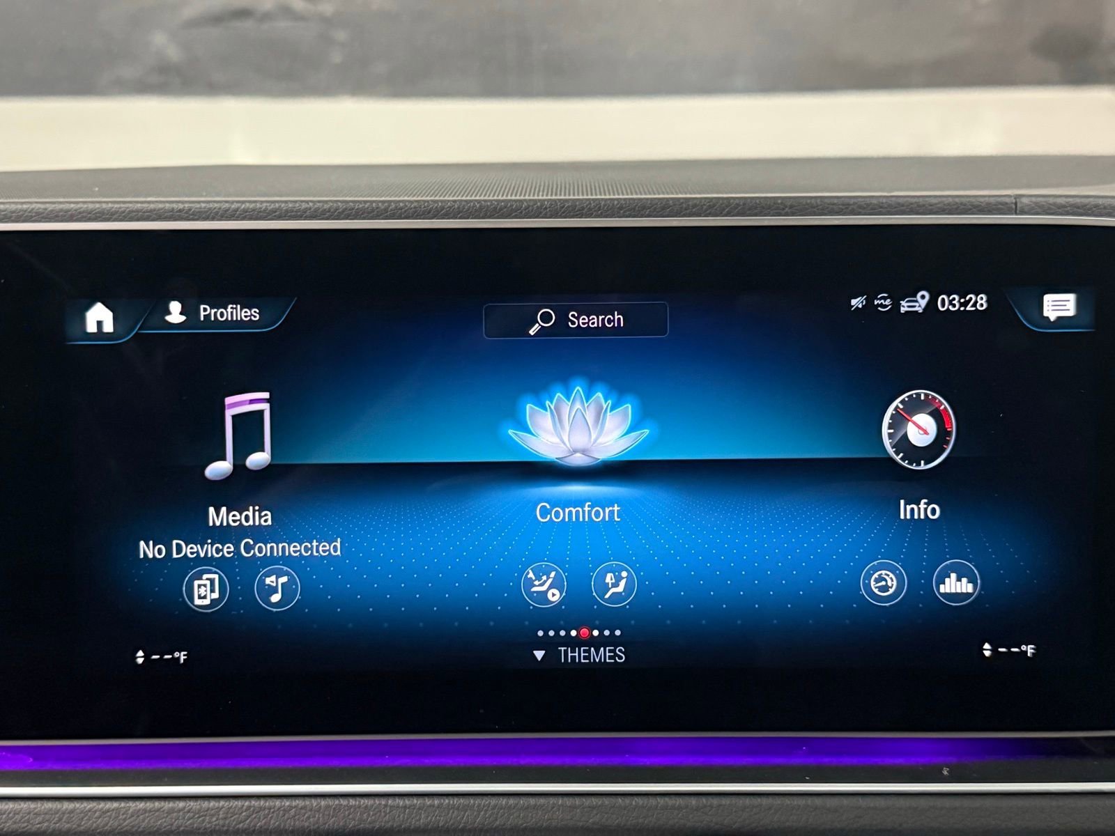 Used 2022 Mercedes-Benz GLS 450 4MATIC image 33