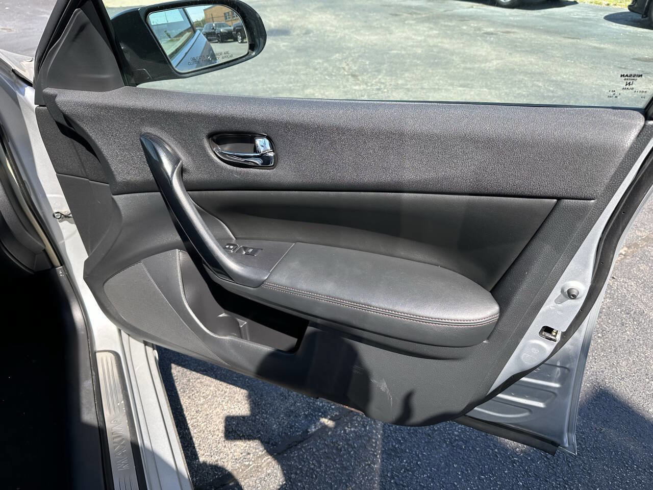 Used 2011 Nissan Maxima 3.5 SV w/ Cold Pkg image 11