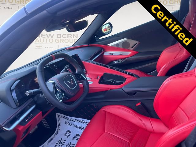 Used 2024 Chevrolet Corvette Stingray Premium Conv w/ Z51 Performance Package image 9