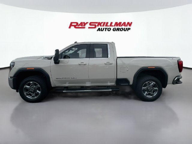 Used 2026 GMC Sierra 2500 SLE w/ SLE Value Package; AWD/4WD image 4