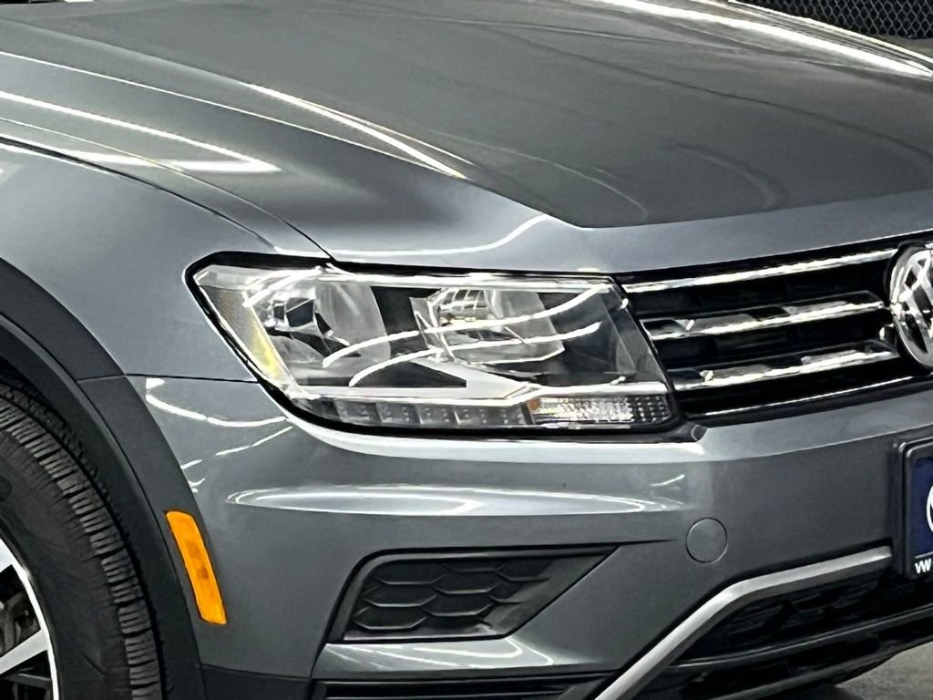 Used 2020 Volkswagen Tiguan SE image 42