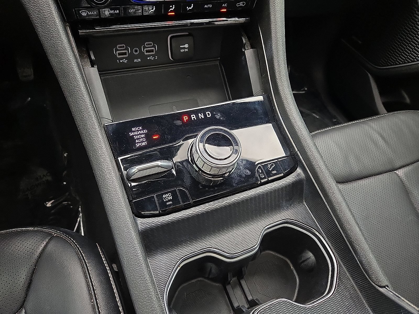 Used 2024 Jeep Grand Cherokee Limited 4xe w/ Luxury Tech Group II AWD/4WD image 30