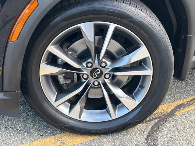 Used 2024 INFINITI QX60 Luxe AWD/4WD image 2