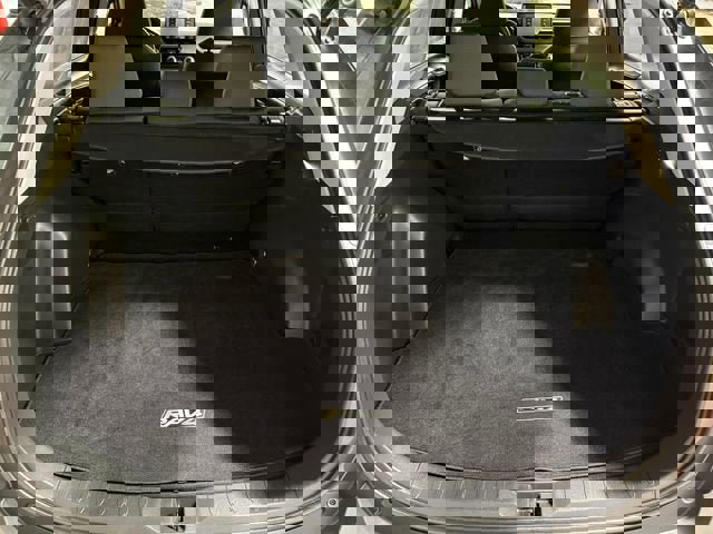 Certified 2022 Toyota RAV4 XLE w/ Convenience Package image 5