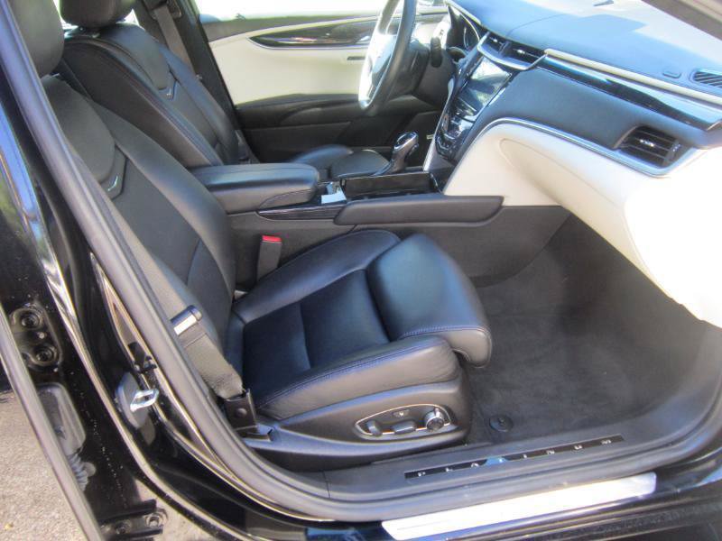 Used 2016 Cadillac XTS Platinum AWD/4WD image 8