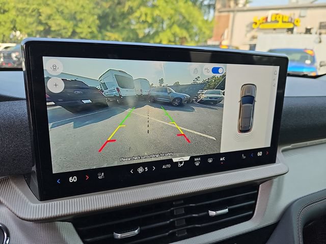 Certified 2025 Ford Explorer Active w/ Active Comfort Package RWD image 29
