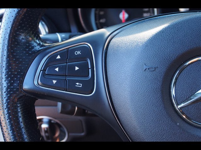 Used 2019 Mercedes-Benz GLA 250 4MATIC image 24