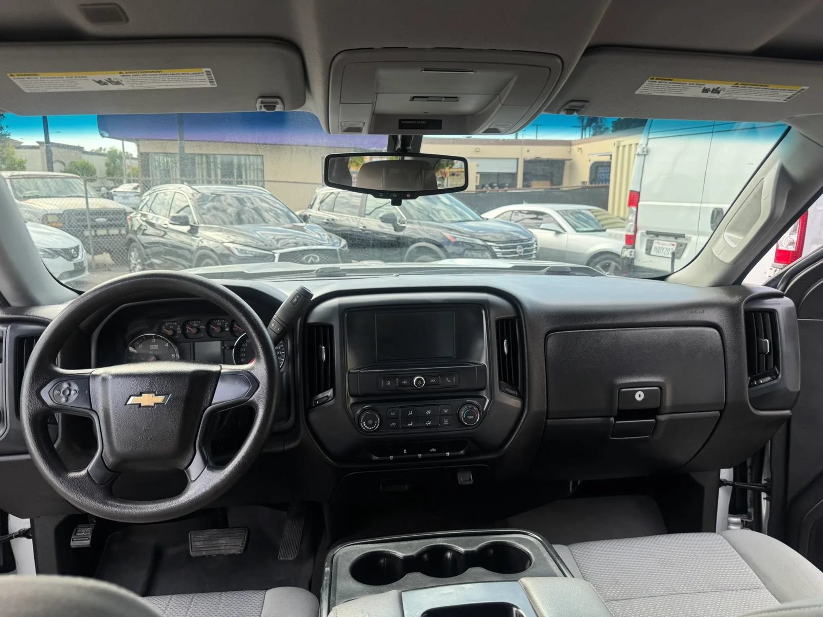 Used 2018 Chevrolet Silverado 1500 Custom w/ Custom Value Package RWD image 16