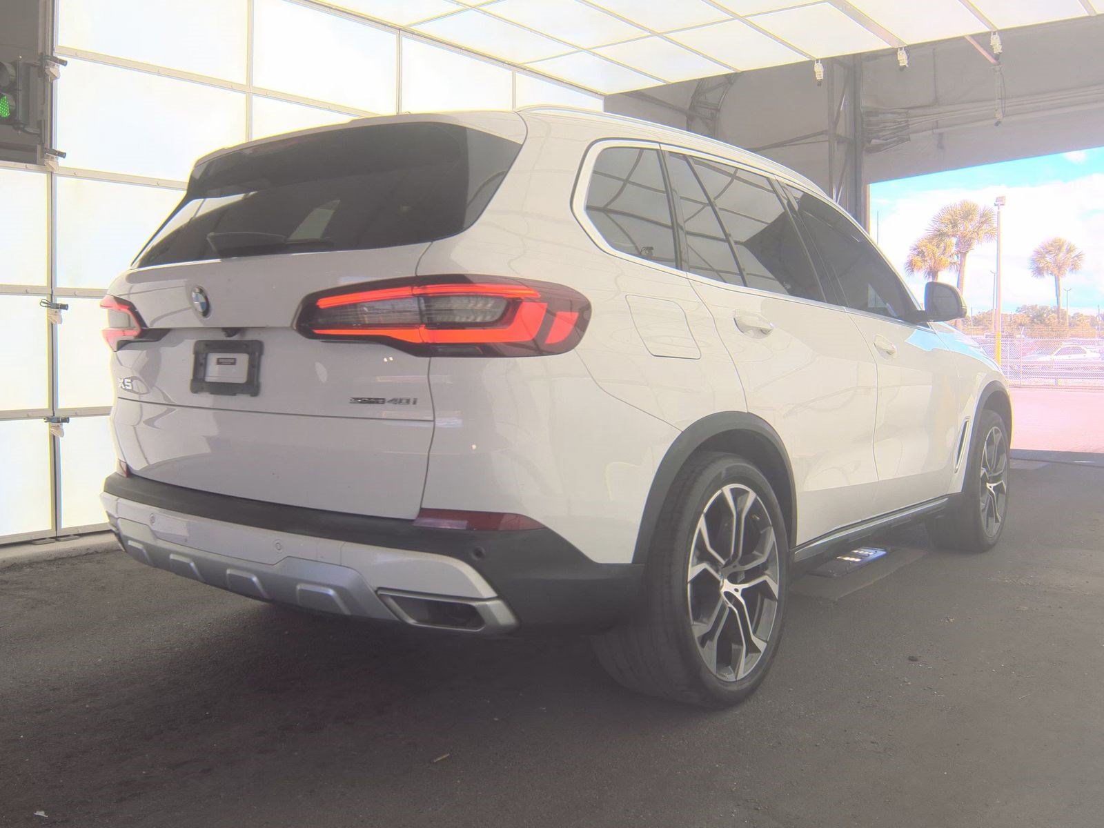 Used 2020 BMW X5 sDrive40i w/ Convenience Package RWD image 4