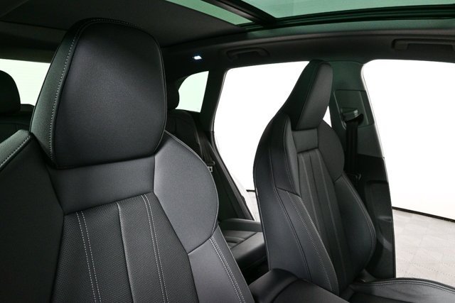 New 2025 Audi Q5 Premium Plus image 24