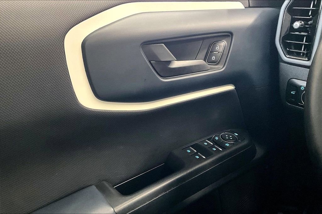 Used 2025 Ford Bronco Sport Heritage w/ Convenience Package image 36