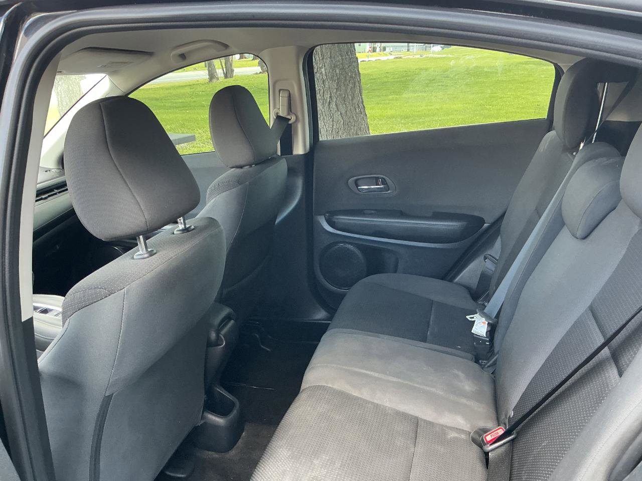 Used 2021 Honda HR-V LX image 16