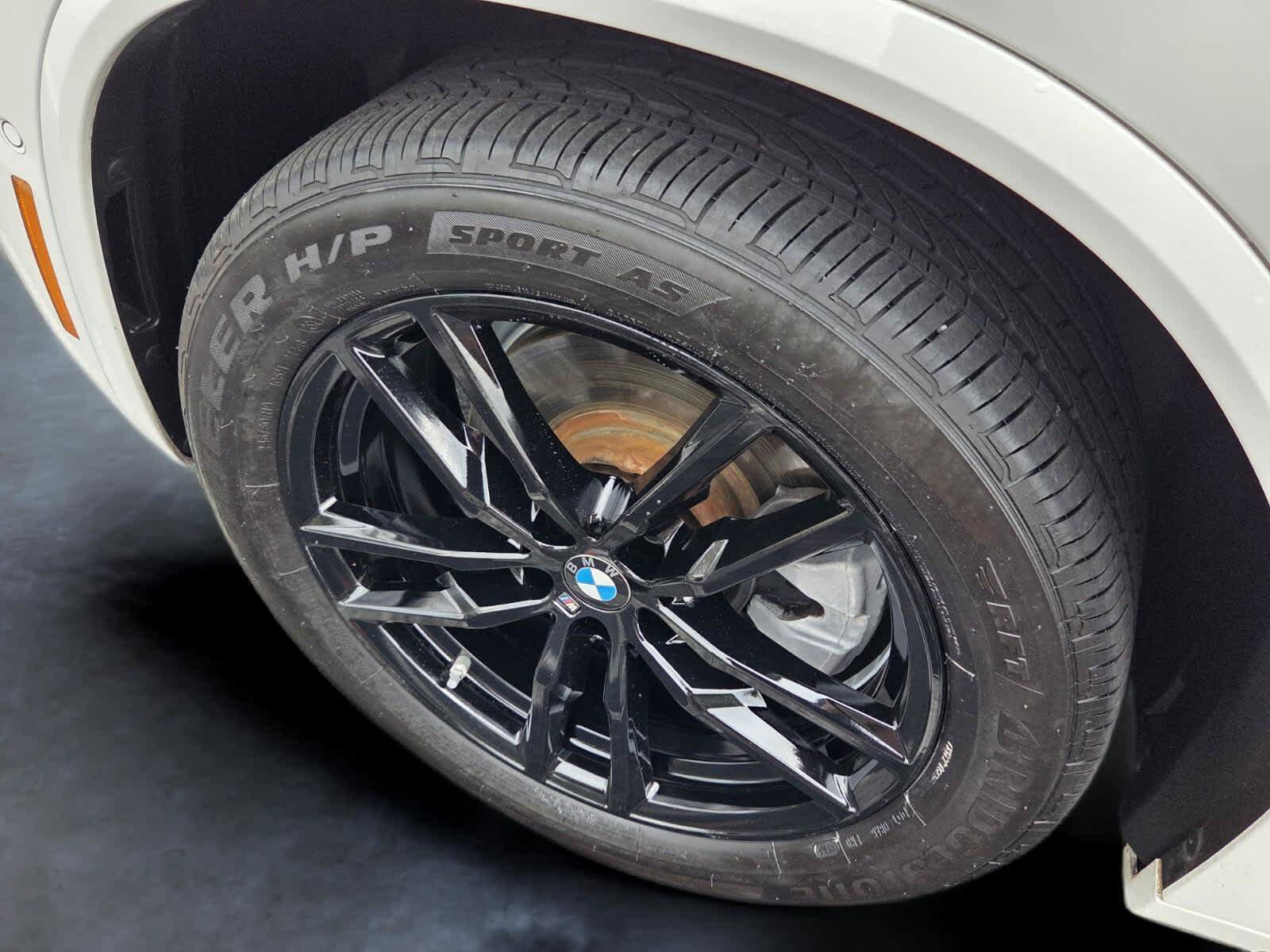 Used 2021 BMW X4 xDrive30i w/ Executive Package AWD/4WD image 9