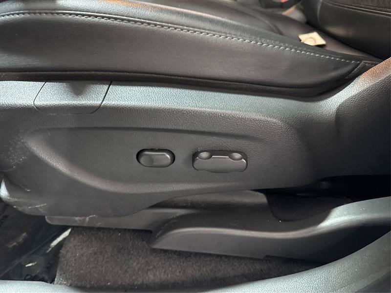 Used 2019 Buick Encore Preferred w/ Safety Package AWD/4WD image 19