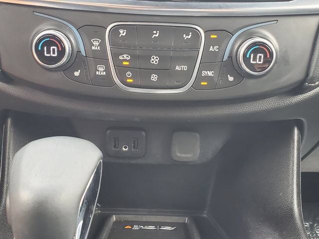 Certified 2023 Chevrolet Traverse LT FWD image 30