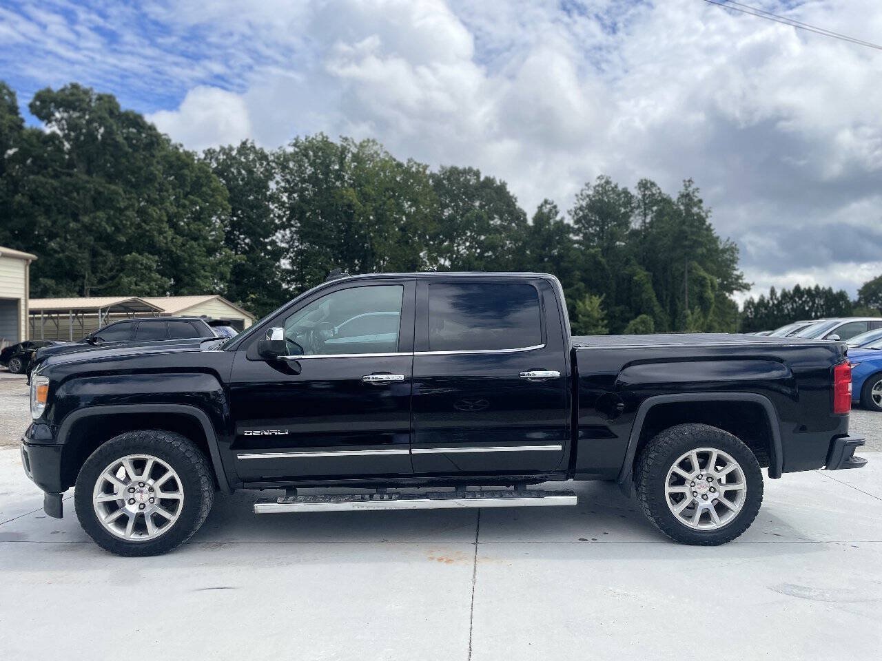 Used 2015 GMC Sierra 1500 Denali AWD/4WD image 4