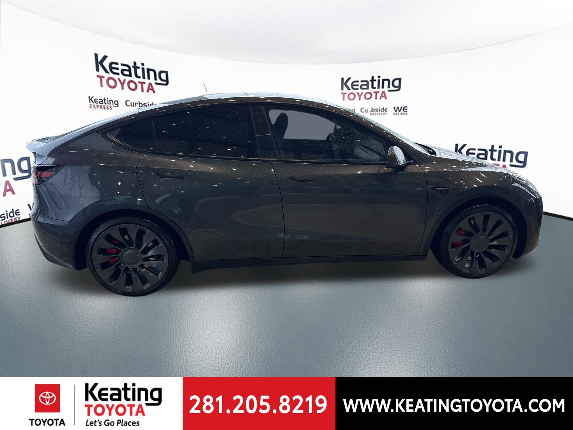 Used 2024 Tesla Model Y Performance image 8