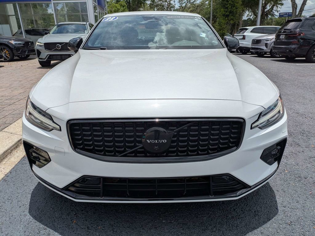 Certified 2023 Volvo S60 B5 Plus w/ Climate Package AWD/4WD image 9