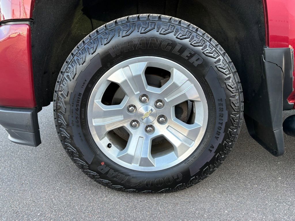 Used 2018 Chevrolet Silverado 1500 LT w/ All Star Edition image 11