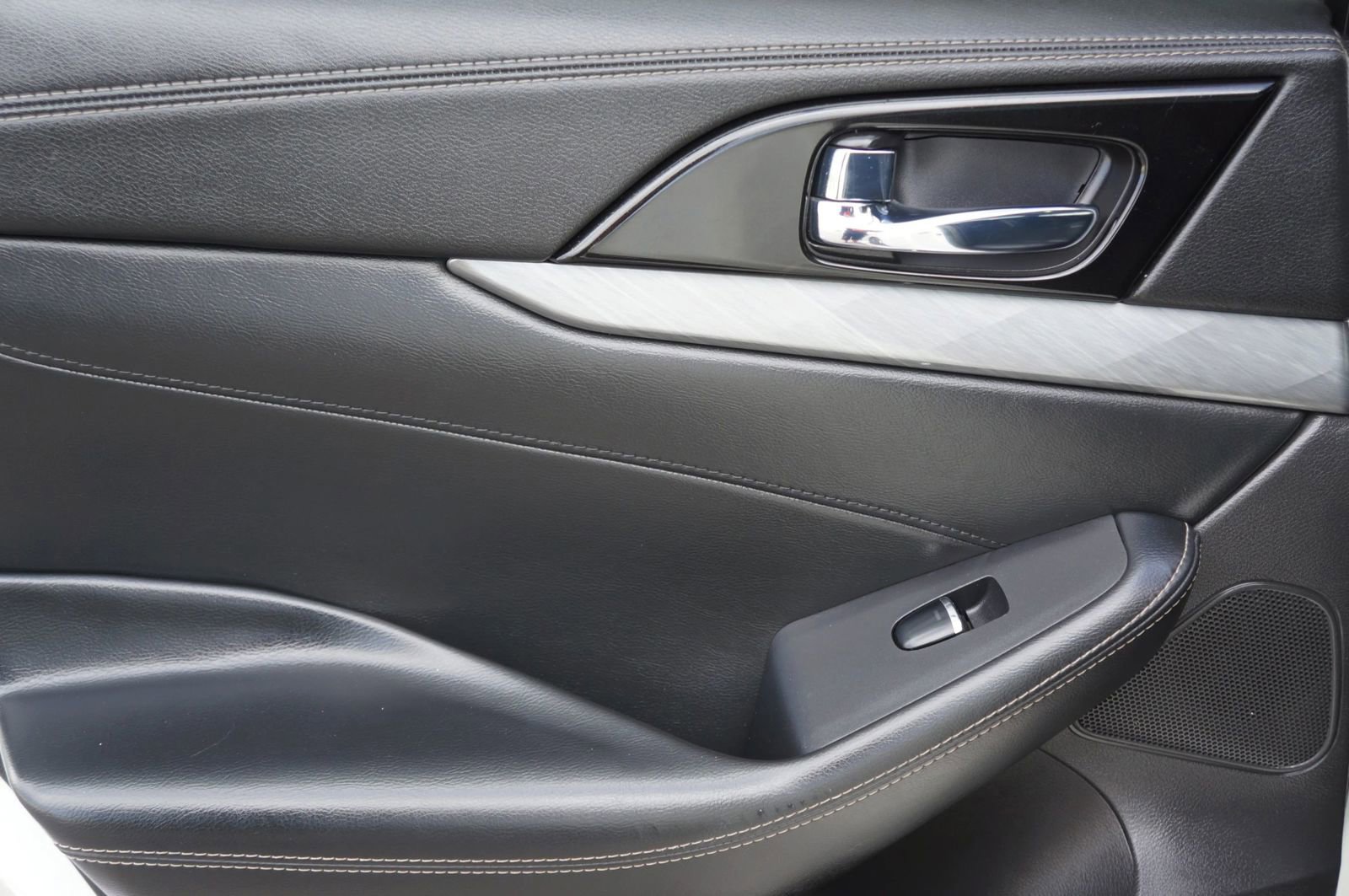 Used 2016 Nissan Maxima 3.5 SL FWD image 28