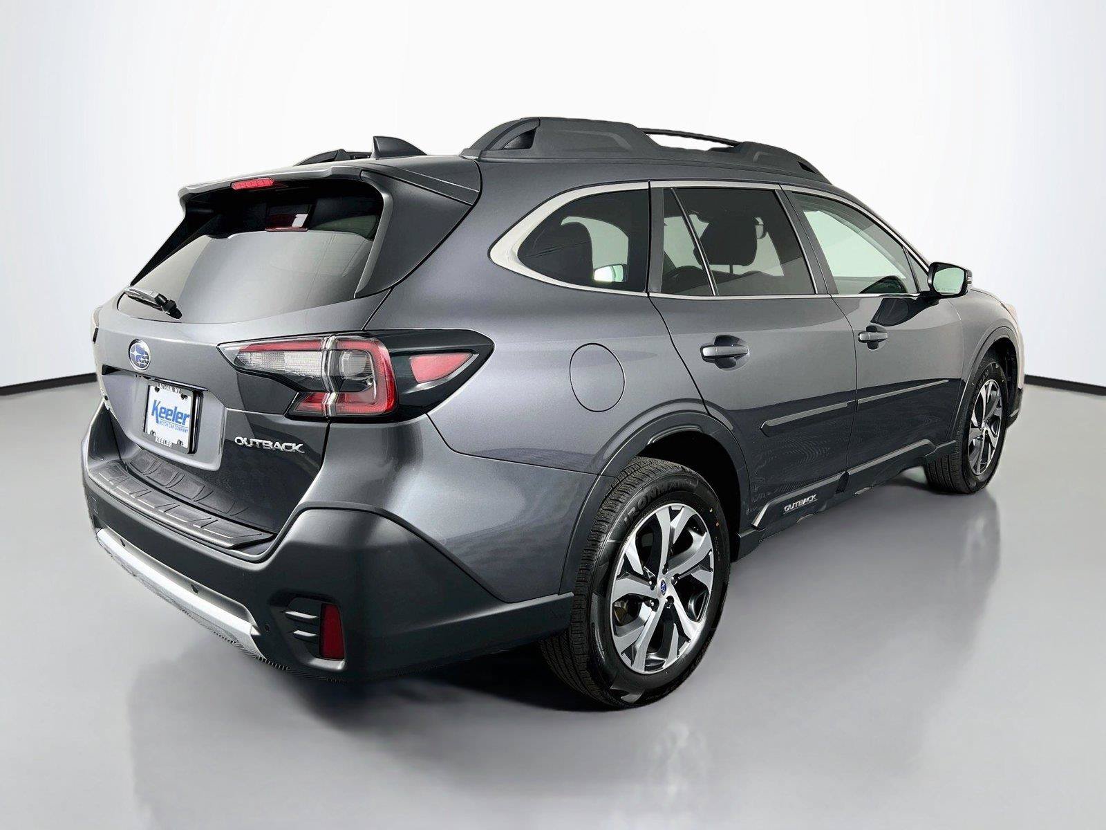Used 2022 Subaru Outback Limited AWD/4WD image 6