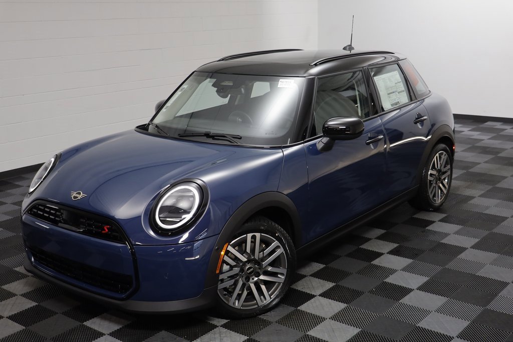 New 2026 MINI Cooper S image 2