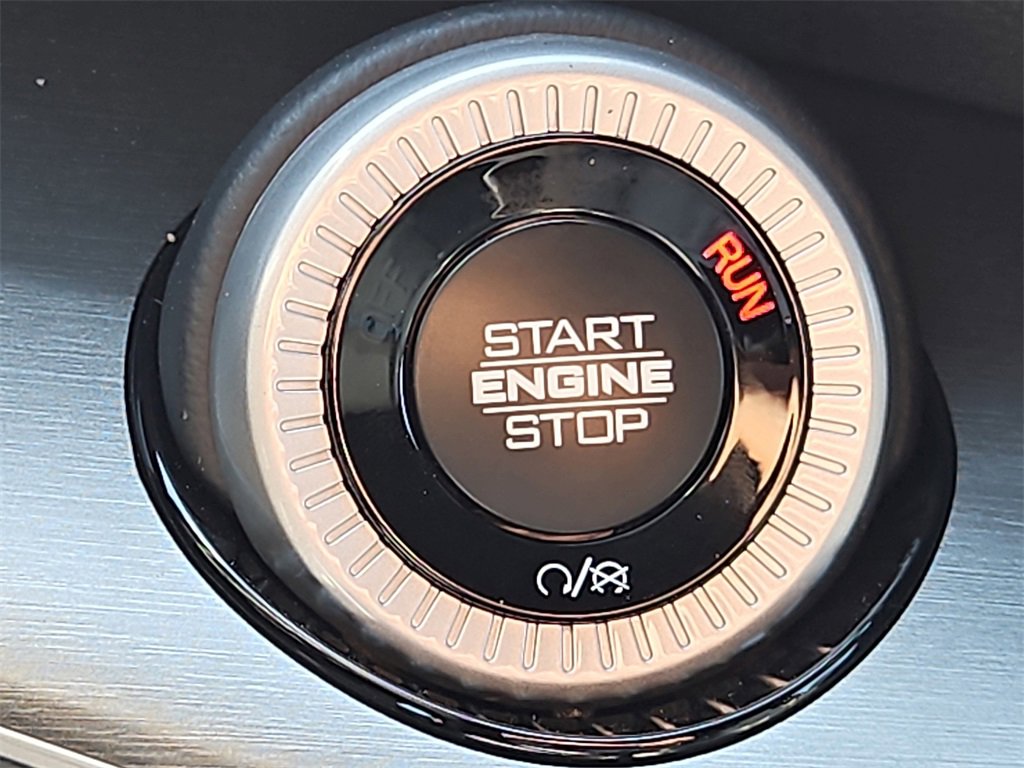 New 2025 Jeep Wagoneer Base image 17