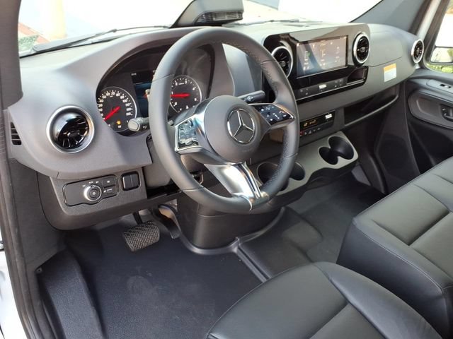 New 2026 Mercedes-Benz Sprinter 2500 image 4